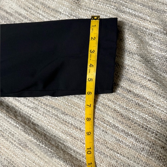 The North Face Black Hooded Jacket - Picture 11 of 15